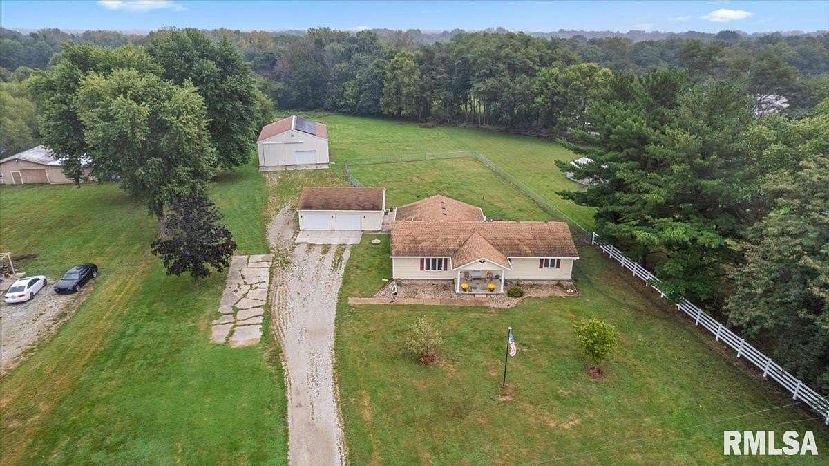 2 Acres of Land with Home for Sale in Springfield, Illinois