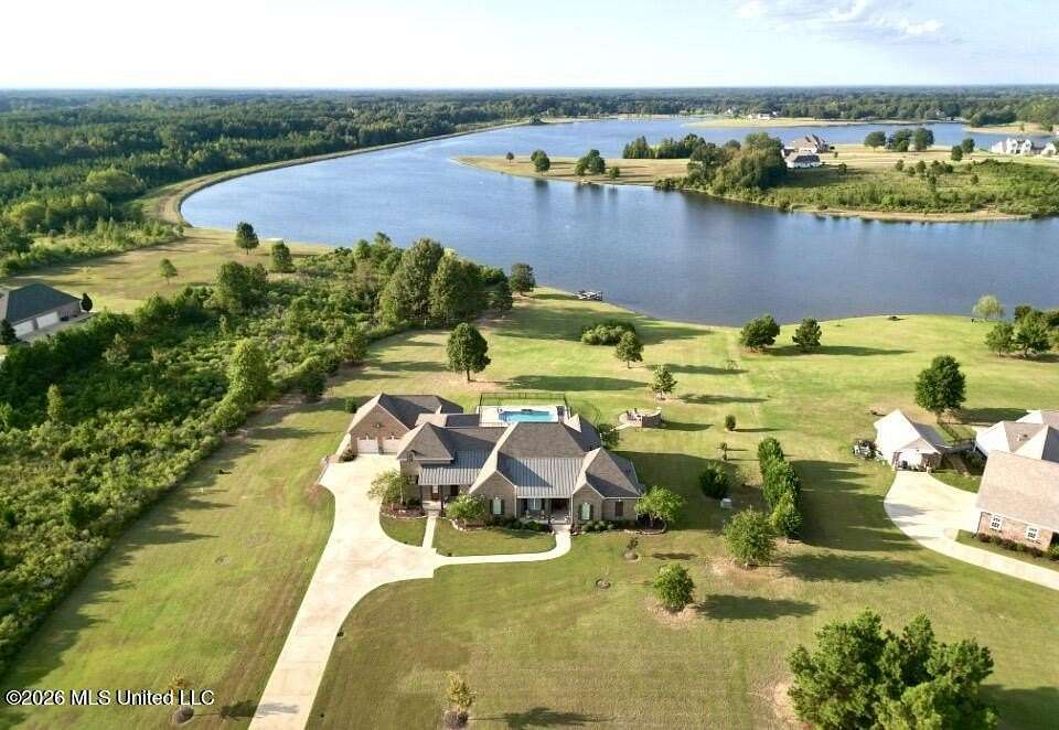 5.56 Acres of Land with Home for Sale in Madison, Mississippi