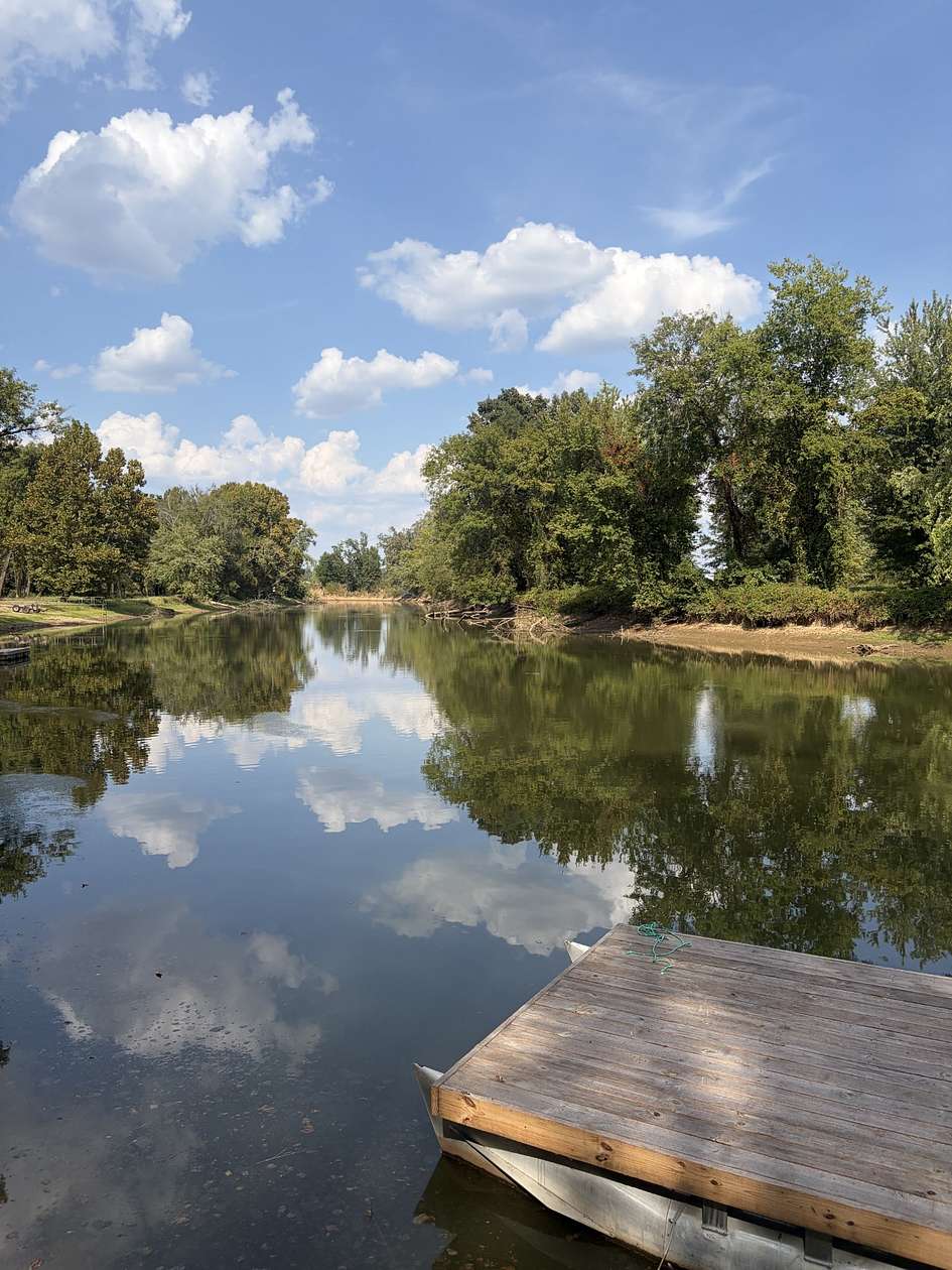 1 Acre of Land with Home for Sale in Savannah, Tennessee