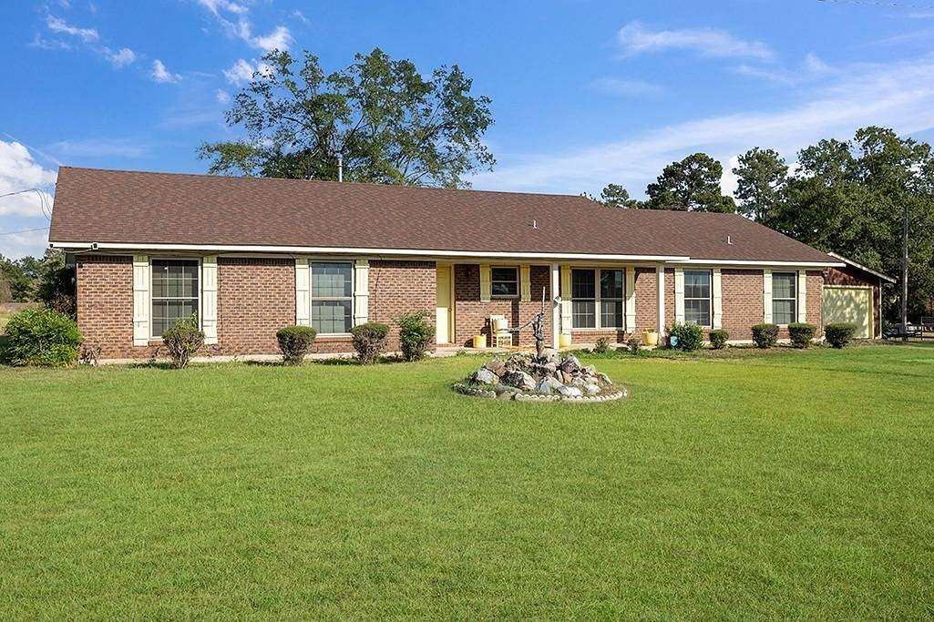 3.77 Acres of Land with Home for Sale in Hope, Arkansas