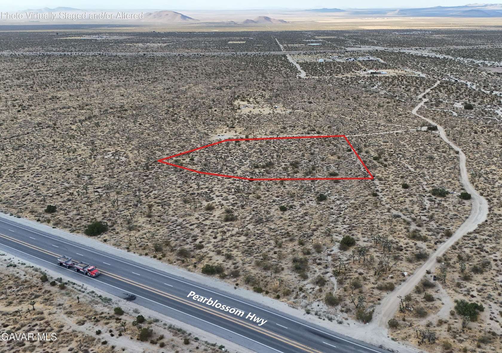 2.5 Acres of Land for Sale in Llano, California