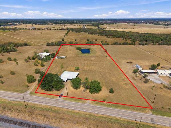 5 Acres of Land with Home for Sale in Campbell, Texas