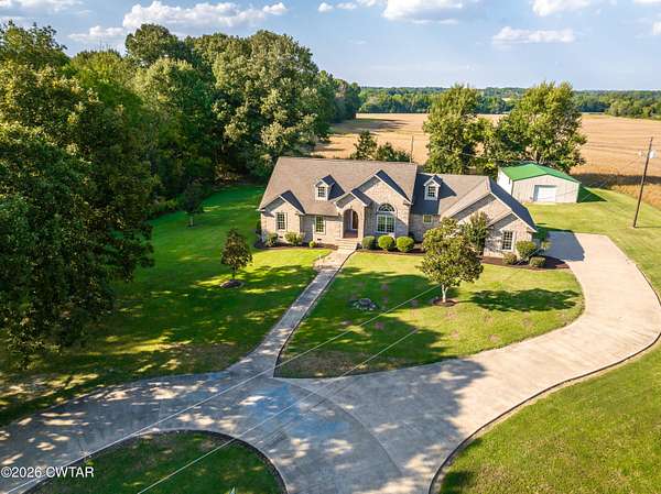 1.28 Acres of Land with Home for Sale in Brownsville, Tennessee