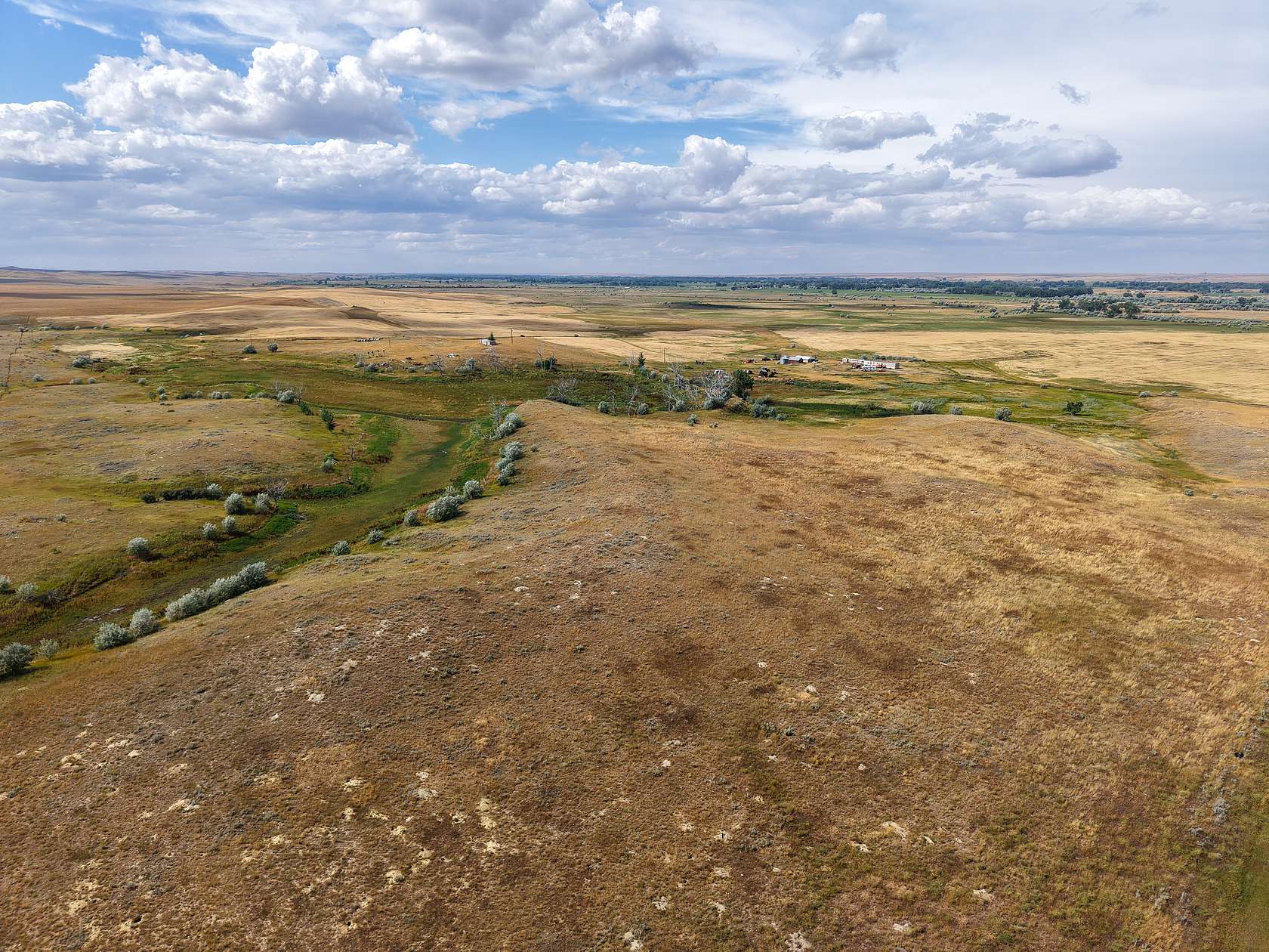 319 Acres of Land with Home for Sale in Chinook, Montana