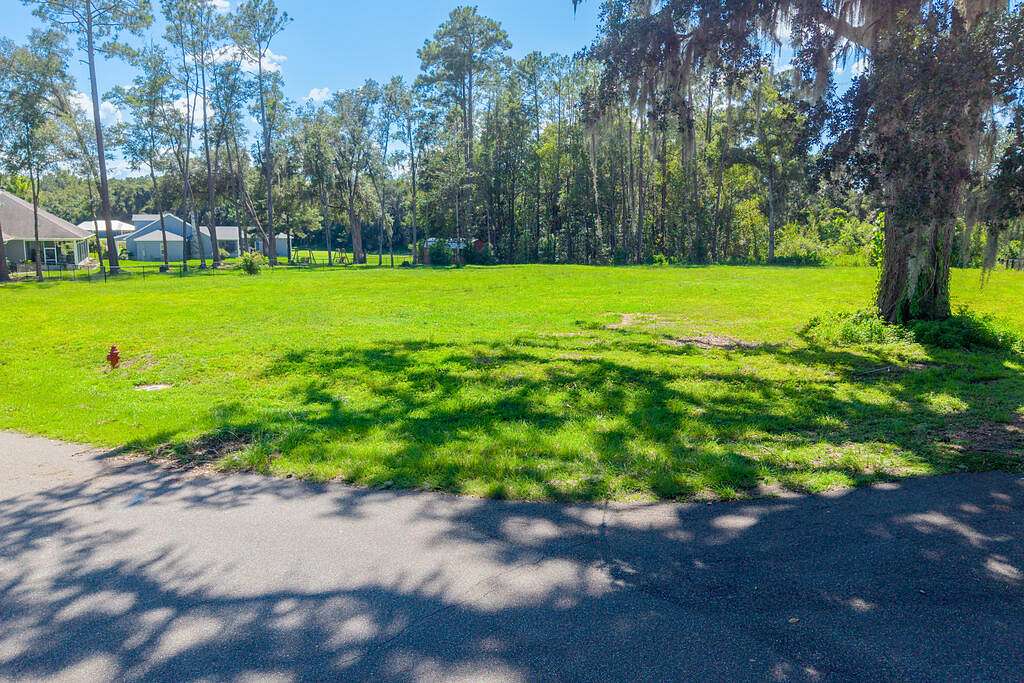 1 Acre of Residential Land for Sale in Williston, Florida