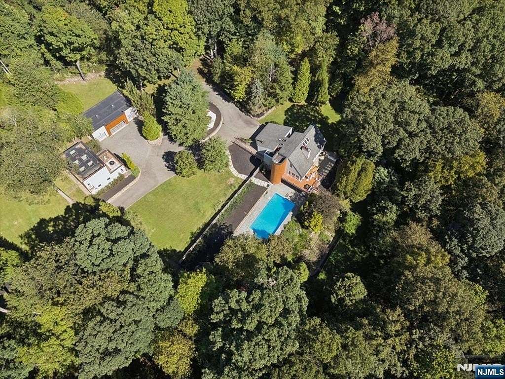 6.7 Acres of Land with Home for Sale in Mount Olive Township, New Jersey