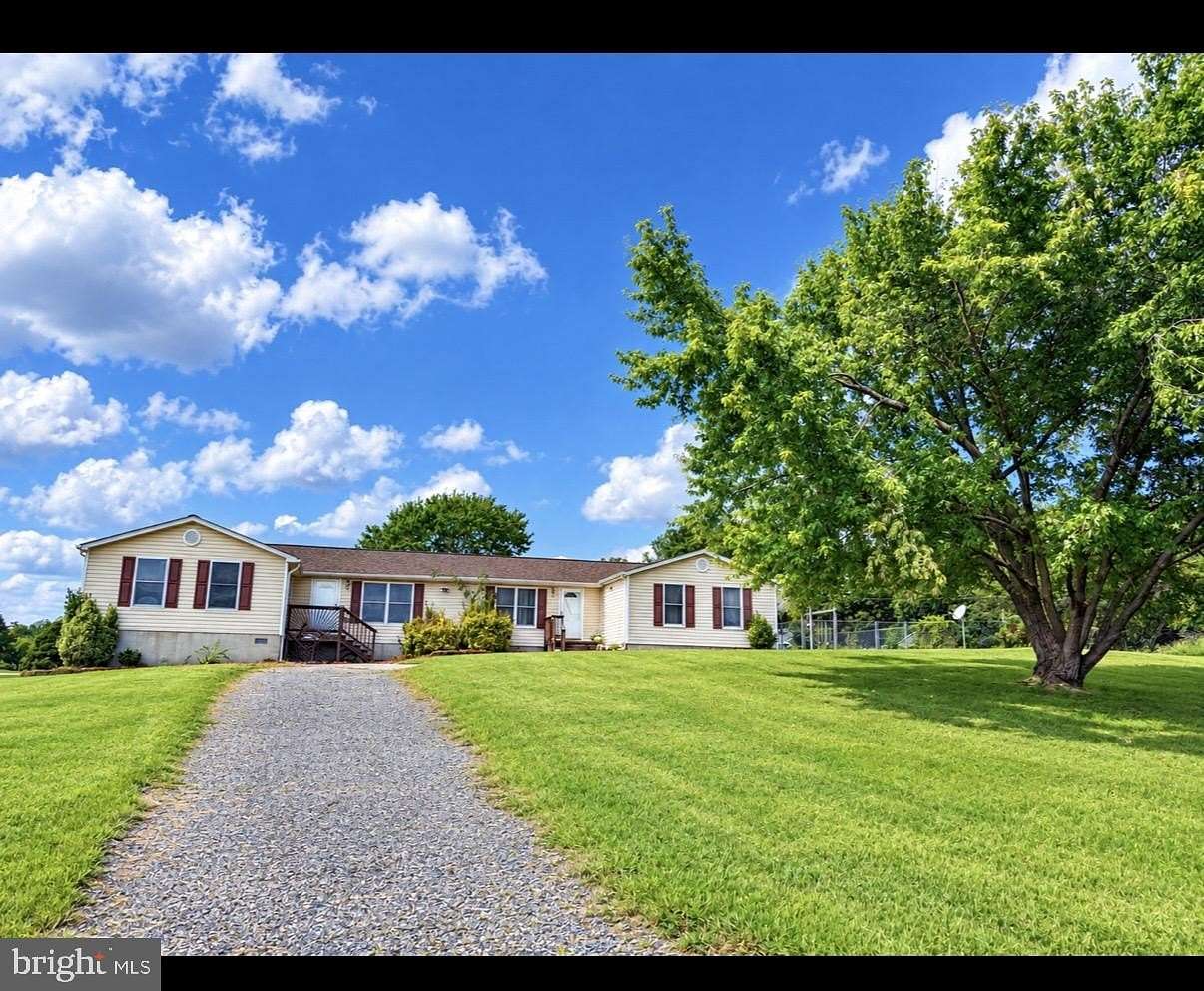 2 Acres of Land with Home for Sale in Mechanicsville, Maryland
