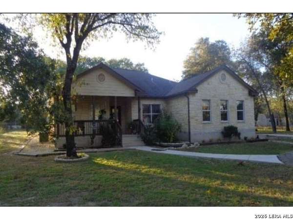 1.5 Acres of Land with Home for Sale in Natalia, Texas