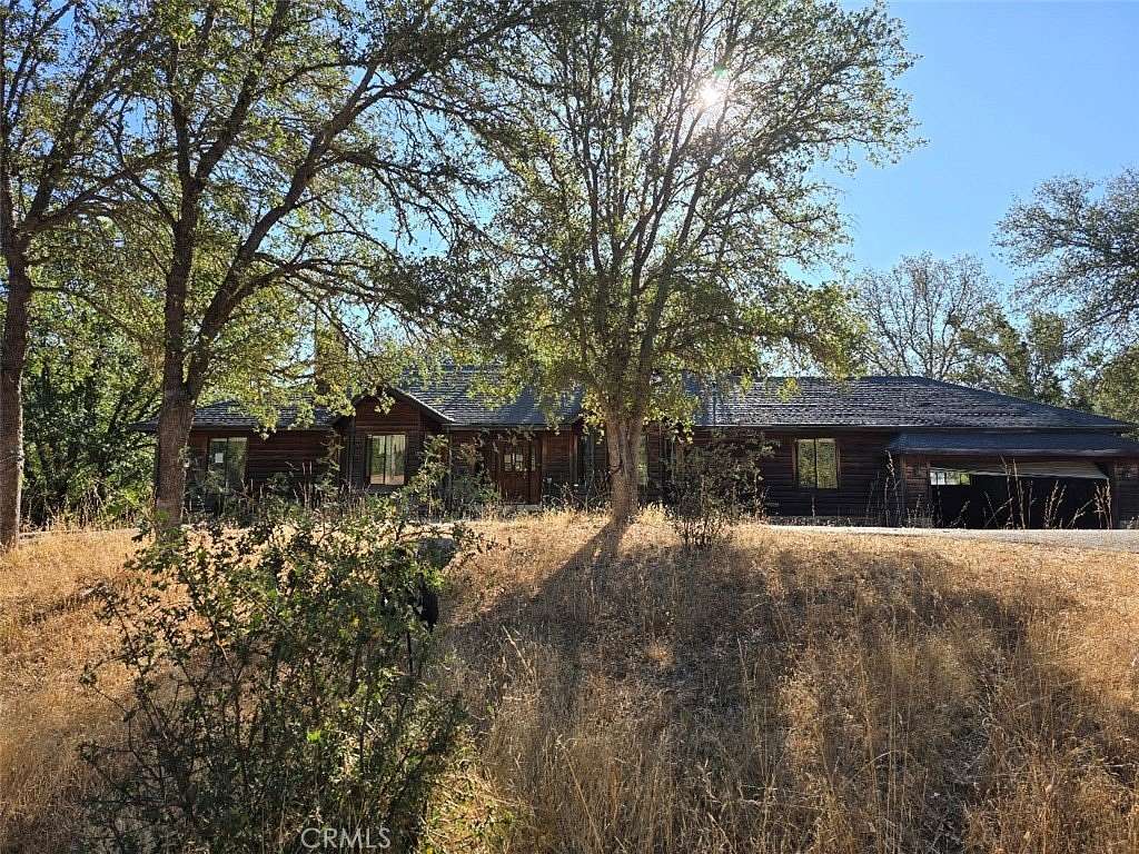 19 Acres of Land with Home for Sale in Cobb, California