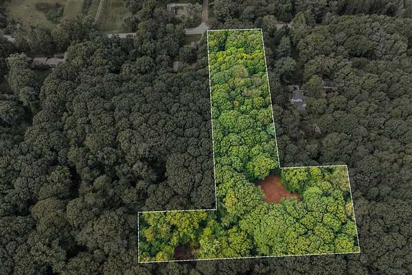 2.43 Acres of Residential Land for Sale in Fennville, Michigan