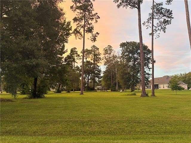 1.13 Acres of Residential Land for Sale in Abita Springs, Louisiana