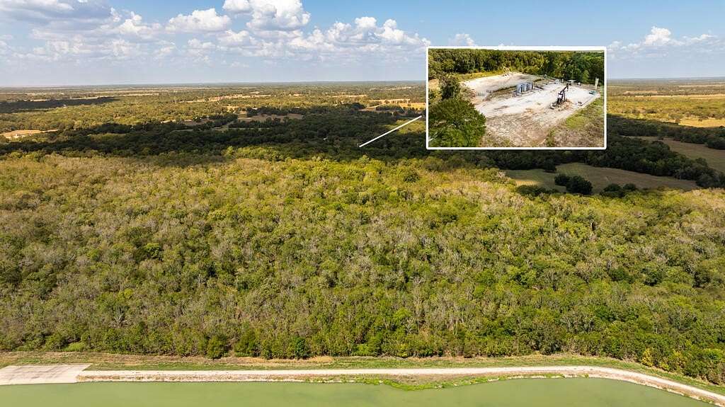 25.5 Acres of Recreational Land for Sale in Kerens, Texas