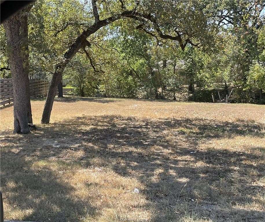 0.28 Acres of Mixed-Use Land for Sale in Bryan, Texas