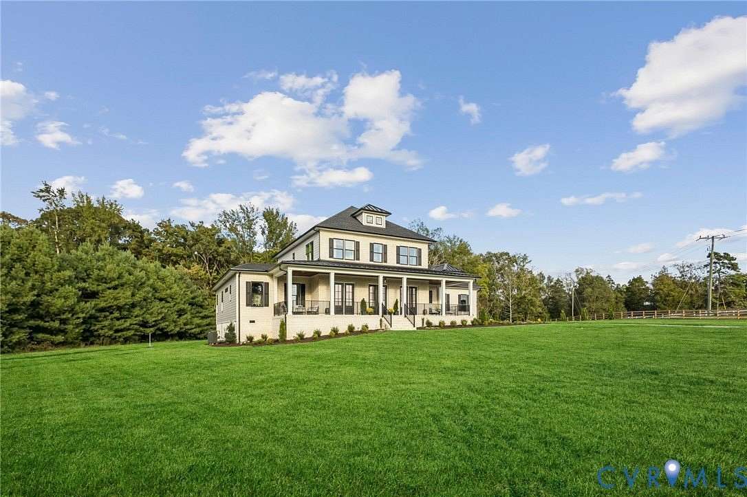 10.2 Acres of Land with Home for Sale in Mechanicsville, Virginia