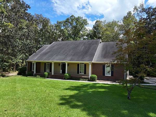 1.64 Acres of Land with Home for Sale in Thomasville, Georgia