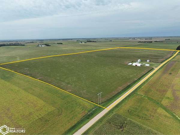 80 Acres of Agricultural Land for Sale in Tipton, Iowa