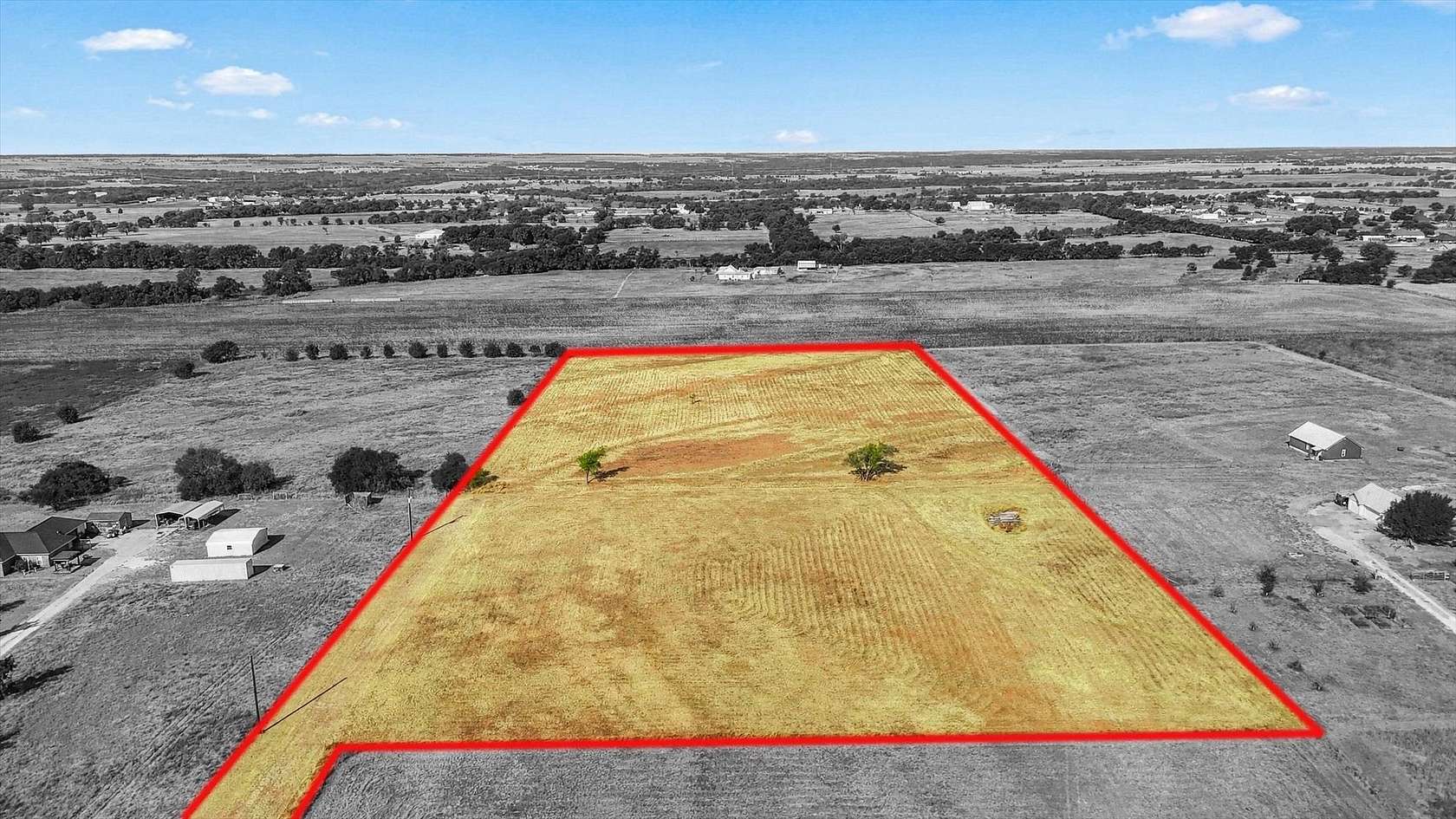 9 Acres of Residential Land for Sale in Sanger, Texas