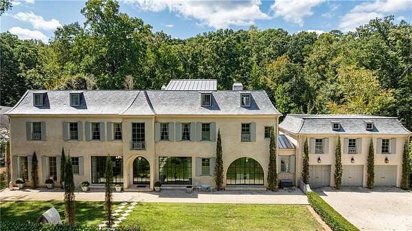 2.17 Acres of Land with Home for Lease in Atlanta, Georgia