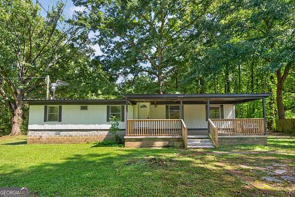 2.46 Acres of Land with Home for Sale in Newnan, Georgia