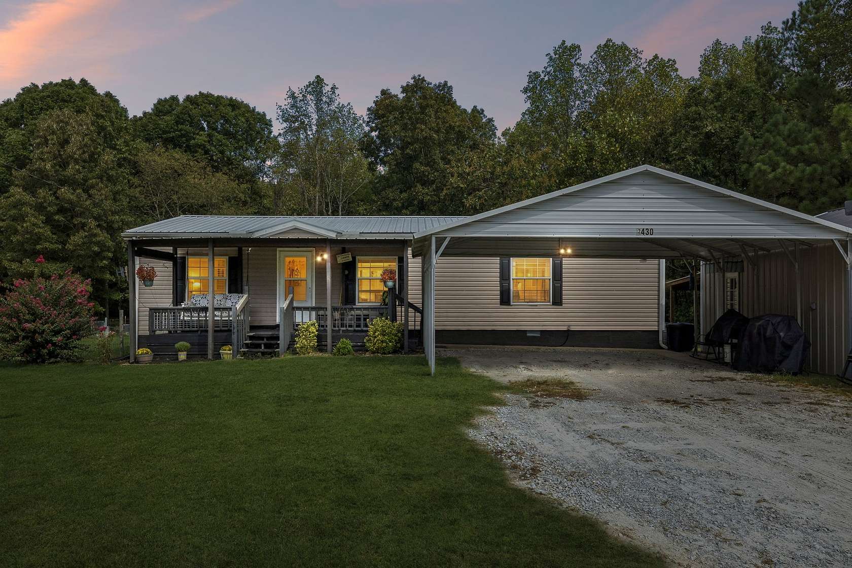 9.62 Acres of Land with Home for Sale in Camden, Tennessee