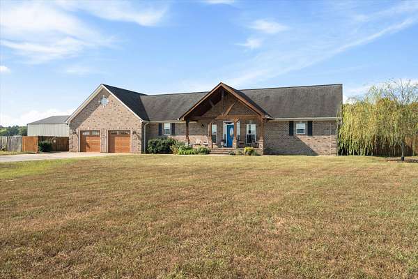 15 Acres of Improved Land for Sale in Lewisburg, Tennessee