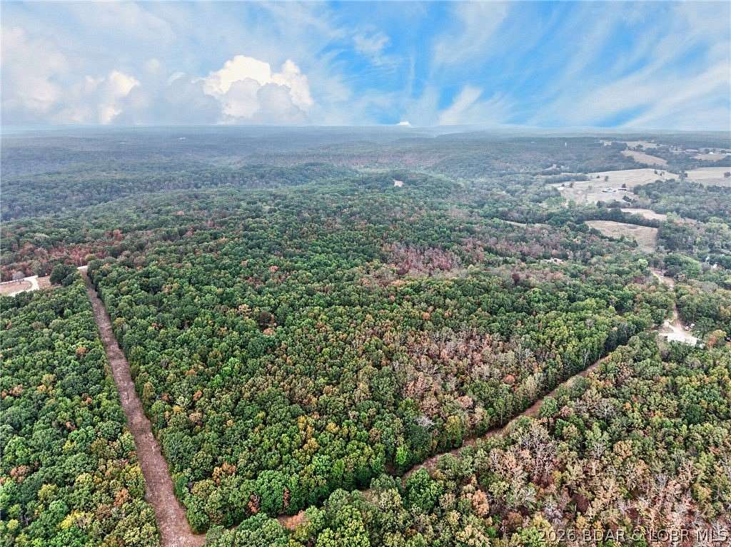 97 Acres of Recreational Land for Sale in Eldridge, Missouri