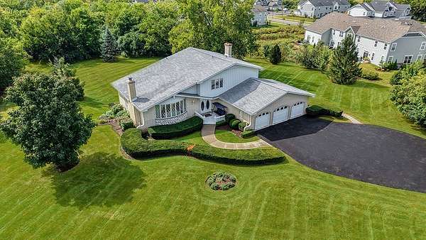 6.5 Acres of Land with Home for Sale in Homer Glen, Illinois