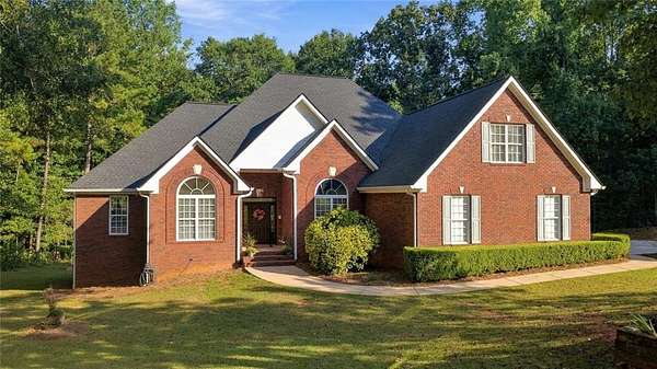 5 Acres of Land with Home for Sale in Stockbridge, Georgia