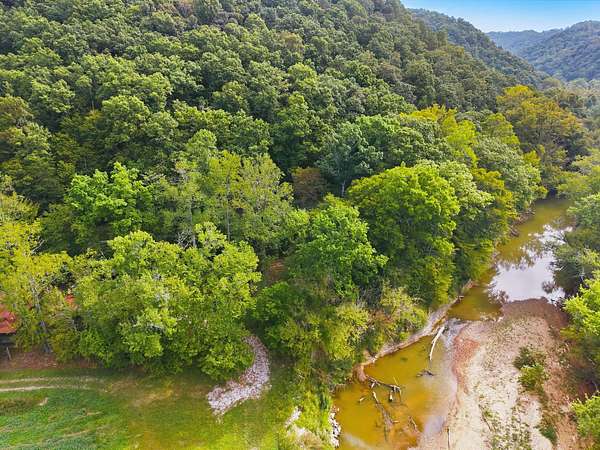 0.05 Acres of Residential Land for Sale in Stanton, Kentucky