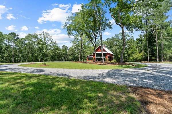 22 Acres of Recreational Land with Home for Sale in Milledgeville, Georgia