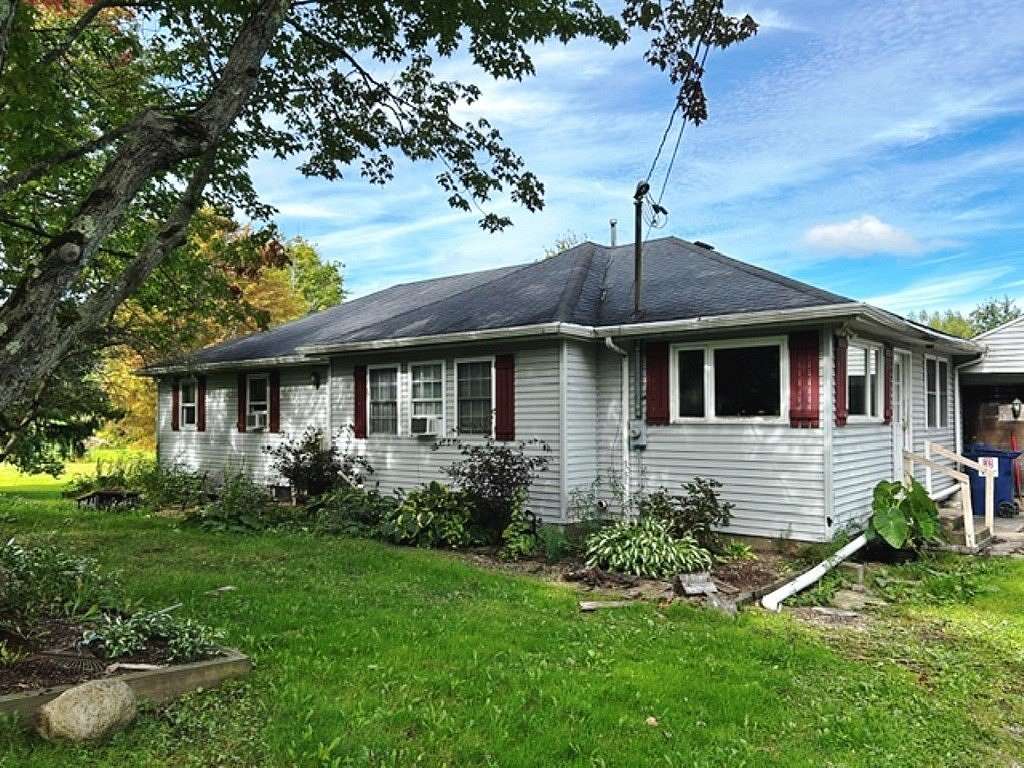 2 Acres of Land with Home for Sale in Erie, Pennsylvania