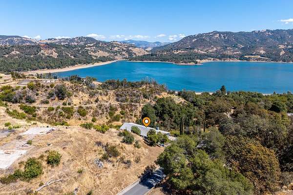 2 Acres of Land with Home for Sale in Ukiah, California