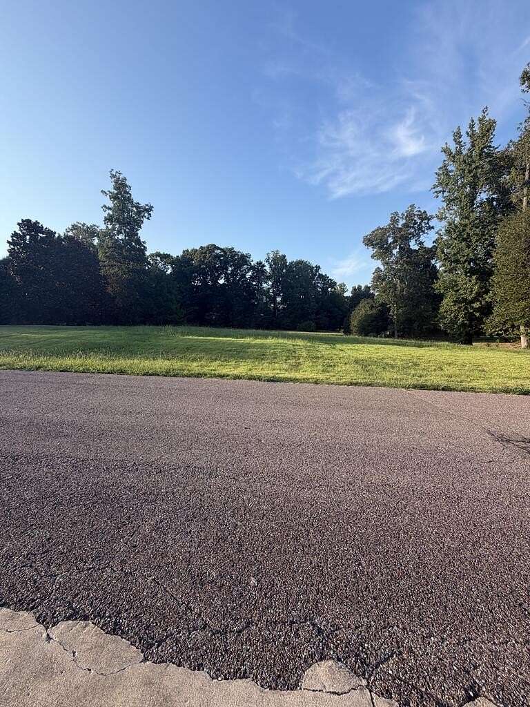 0.74 Acres of Land for Sale in Paris, Tennessee