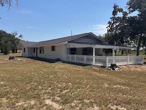 5.36 Acres of Improved Mixed-Use Land for Sale in Bellville, Texas