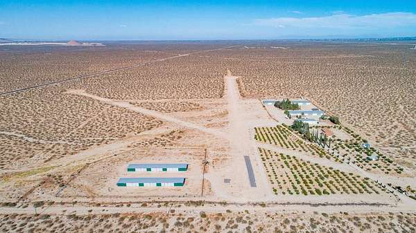 35 Acres of Land for Sale in Llano, California