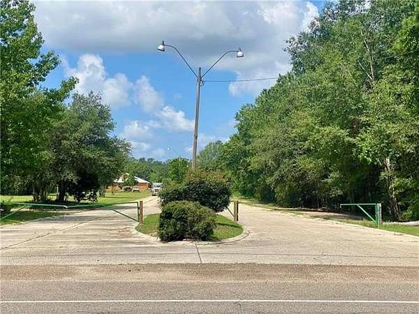 10.5 Acres of Recreational Land for Sale in Slidell, Louisiana