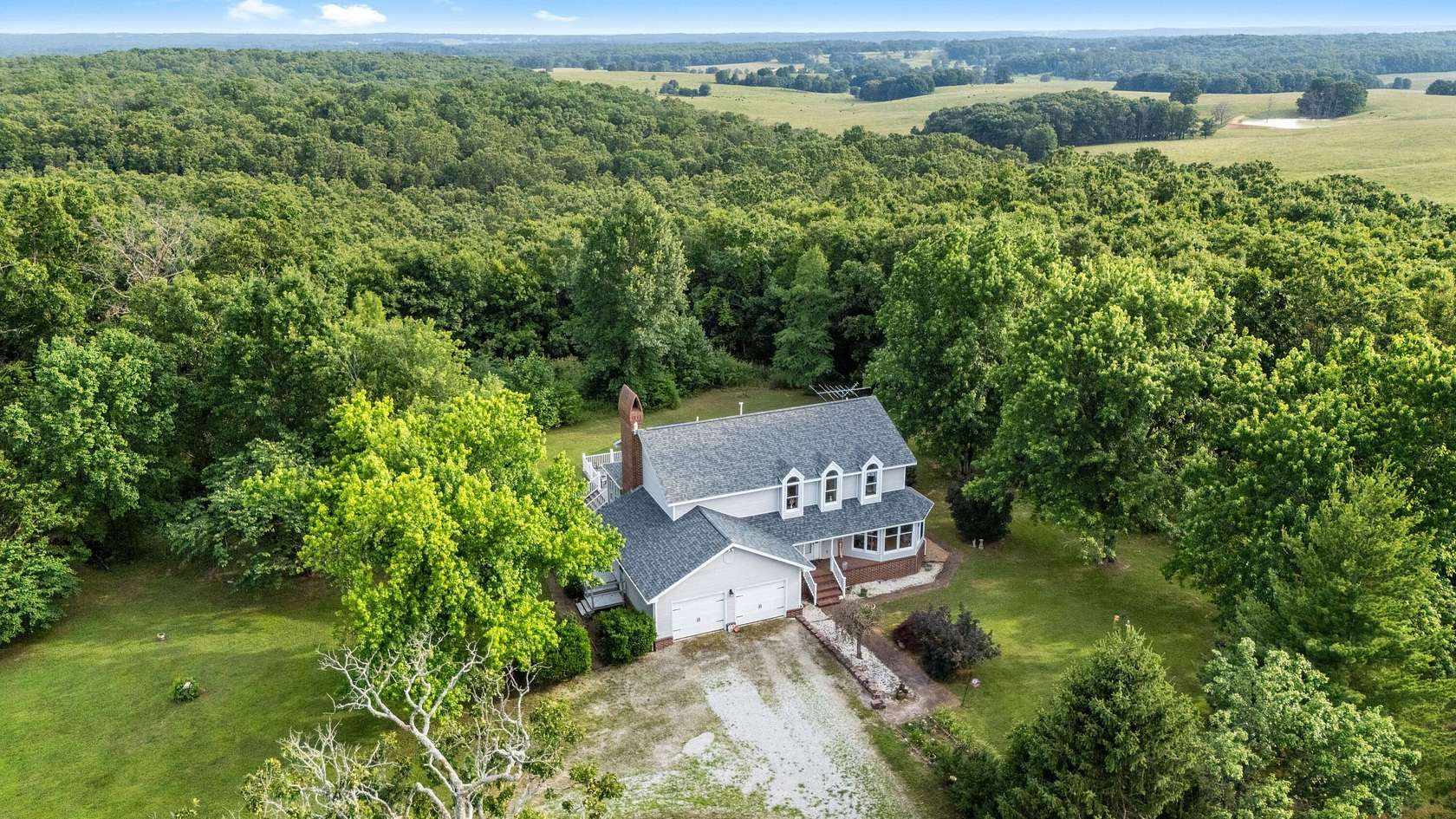 5 Acres of Land with Home for Sale in West Plains, Missouri