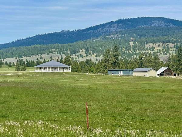 31.3 Acres of Land with Home for Sale in Tonasket, Washington
