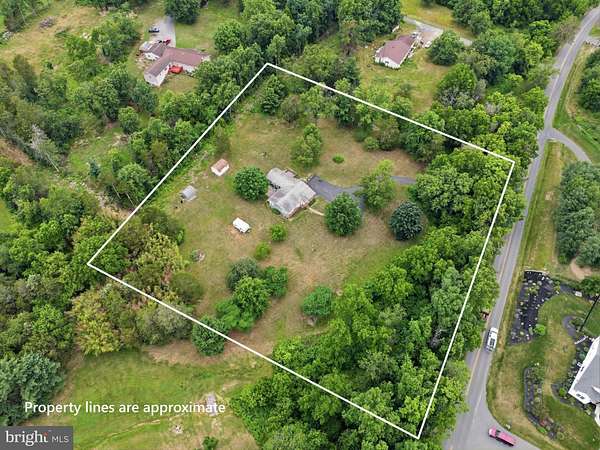 2.8 Acres of Land with Home for Sale in Greencastle, Pennsylvania