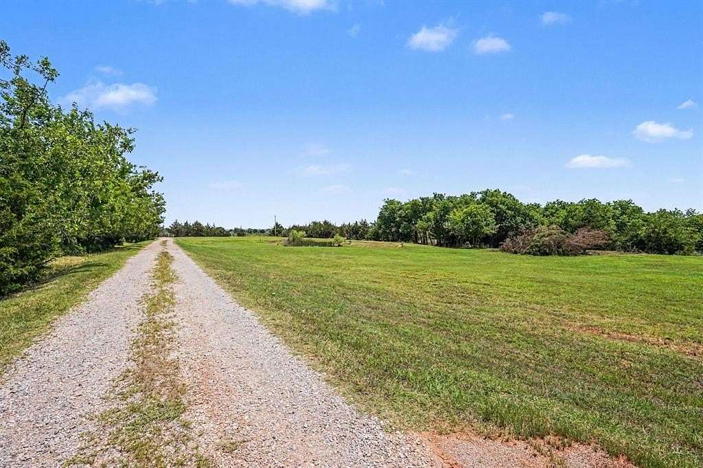 3.5 Acres of Residential Land for Sale in Guthrie, Oklahoma