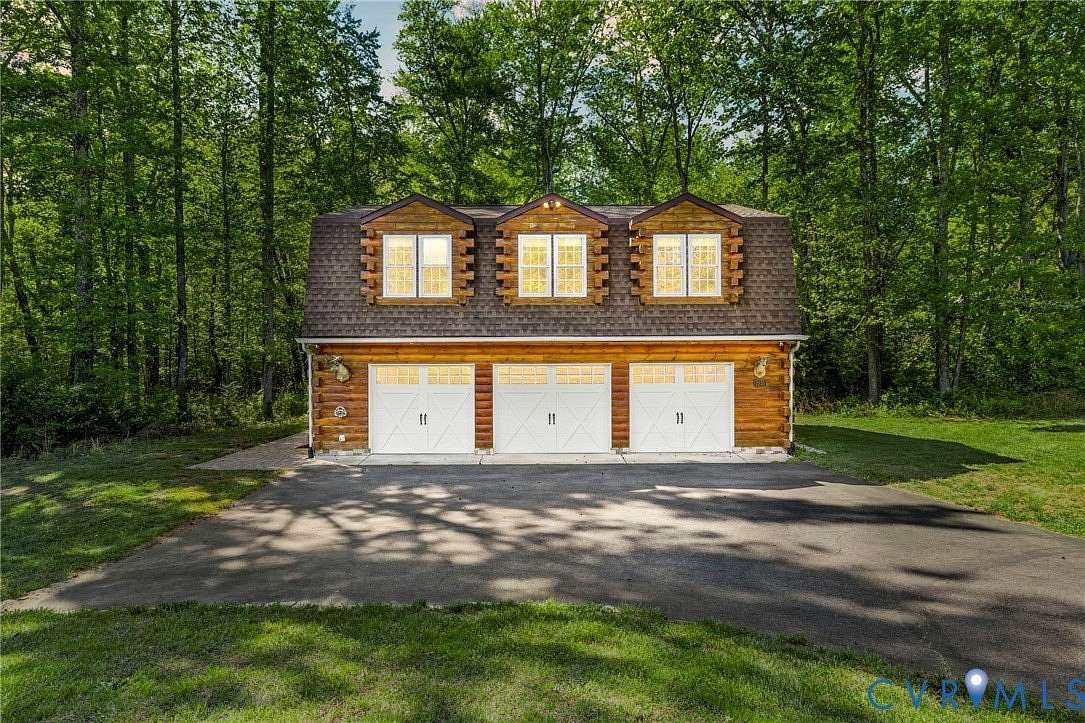 4 Acres of Land with Home for Sale in Gum Spring, Virginia