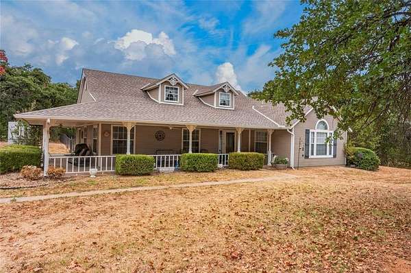 5 Acres of Land with Home for Sale in Newalla, Oklahoma