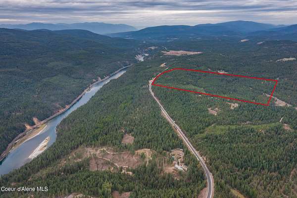 208 Acres of Land for Sale in Moyie Springs, Idaho