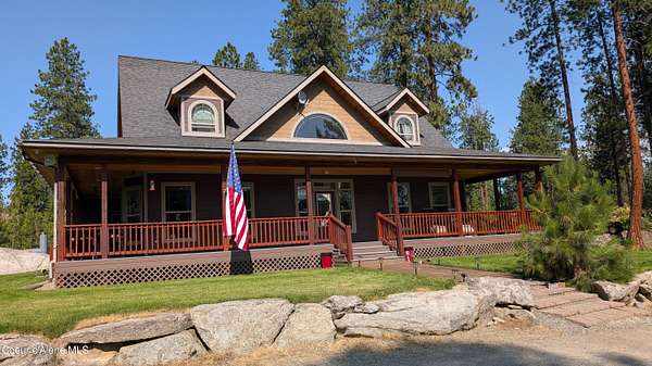 2 Acres of Land with Home for Sale in Bonners Ferry, Idaho