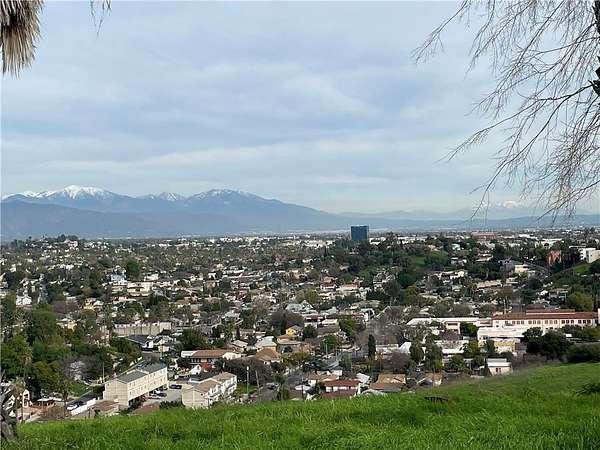 16 Acres of Agricultural Land for Sale in Los Angeles, California