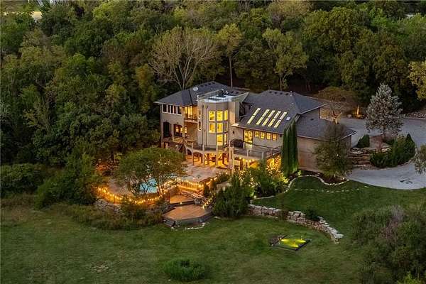 9.5 Acres of Land with Home for Sale in Lenexa, Kansas