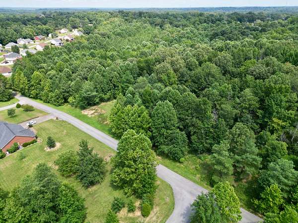 28.8 Acres of Recreational & Residential Land for Sale in Central City, Kentucky
