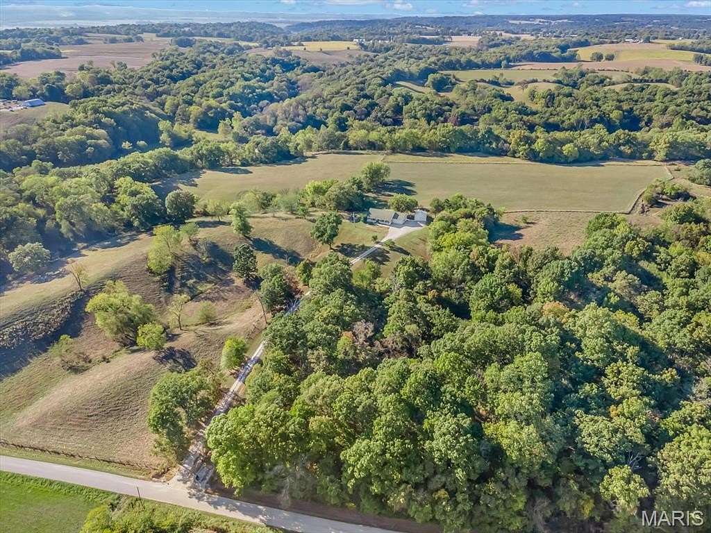 8 Acres of Land with Home for Sale in Prairie du Rocher, Illinois