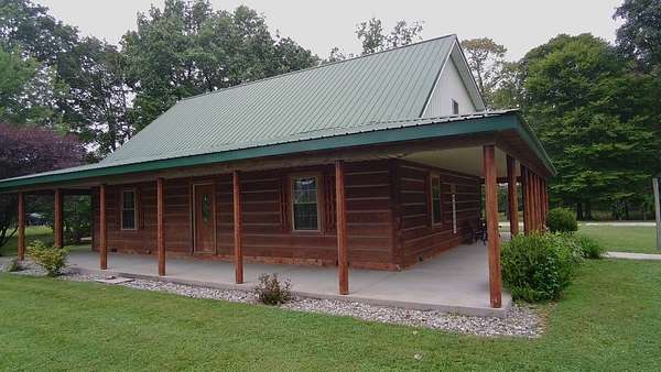 10 Acres of Land with Home for Sale in Campbellsville, Kentucky