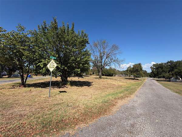 0.58 Acres of Residential Land for Sale in Gordonville, Texas